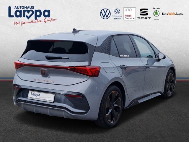 Gebraucht Cupra Born Basis 169 kW (231 PS) 2023 Andere farbe Kleinwagen