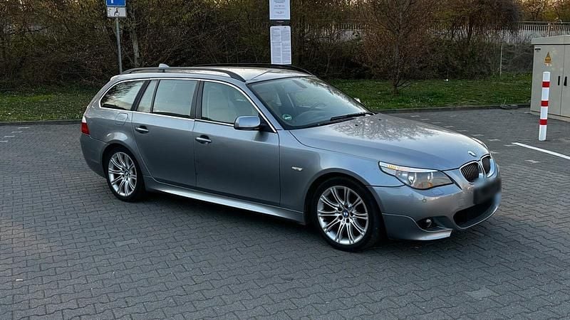 Gebraucht BMW 525 177 PS (130 kW) 2005 Silber Kombi