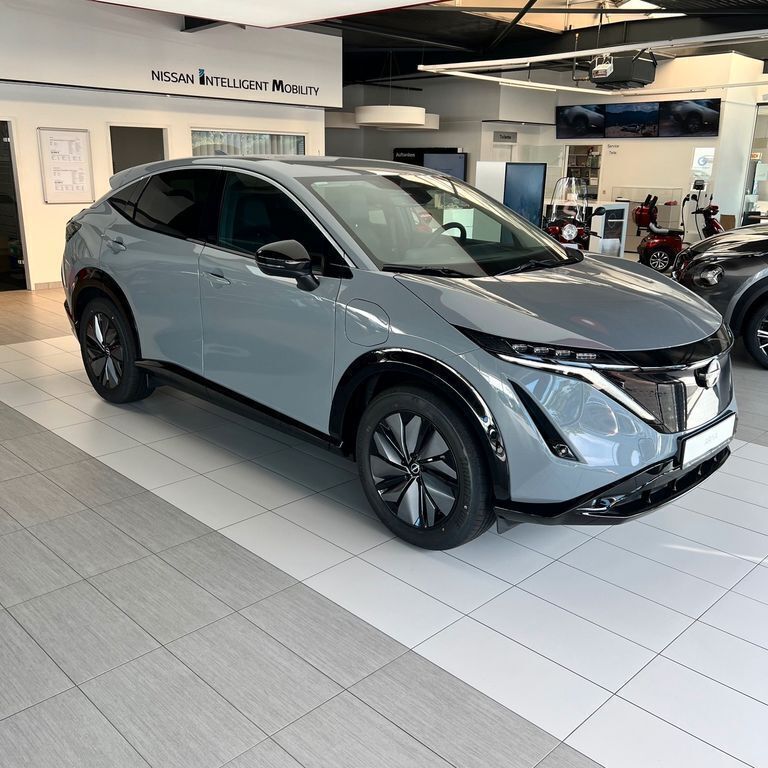 Grau Gebraucht 2023 Nissan Ariya Pack SUV | 29.900 € (Superpreis) - Bild 1/4