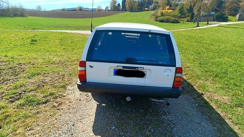 Second-hand Volvo 940 131 CP (96 kW) 1992 Alb Break