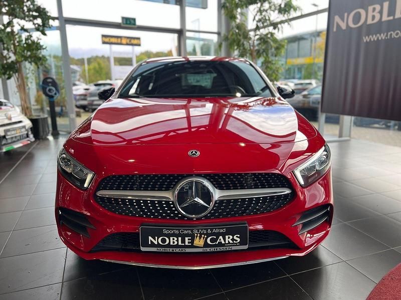 Gebraucht Mercedes A250 AMG 224 PS (164 kW) 2020 Jupiterrot  unilack Limousine