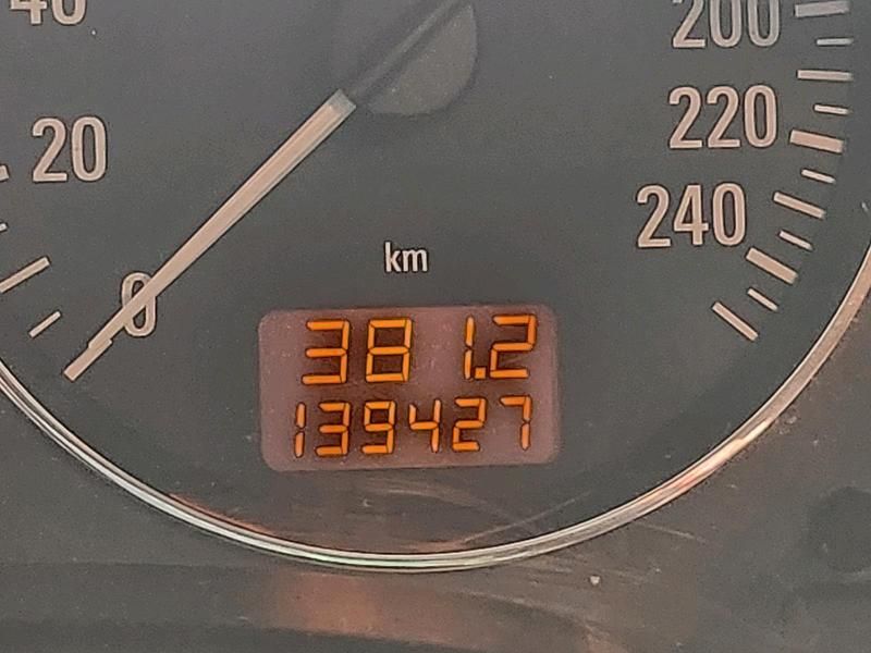 Gebraucht Opel Astra 150 PS (110 kW) 2002 Silber Cabrio