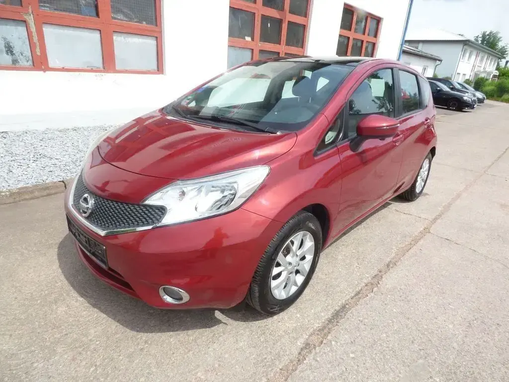 Gebraucht Nissan Note Acenta 80 PS (58 kW) 2014 Rot Kleinwagen