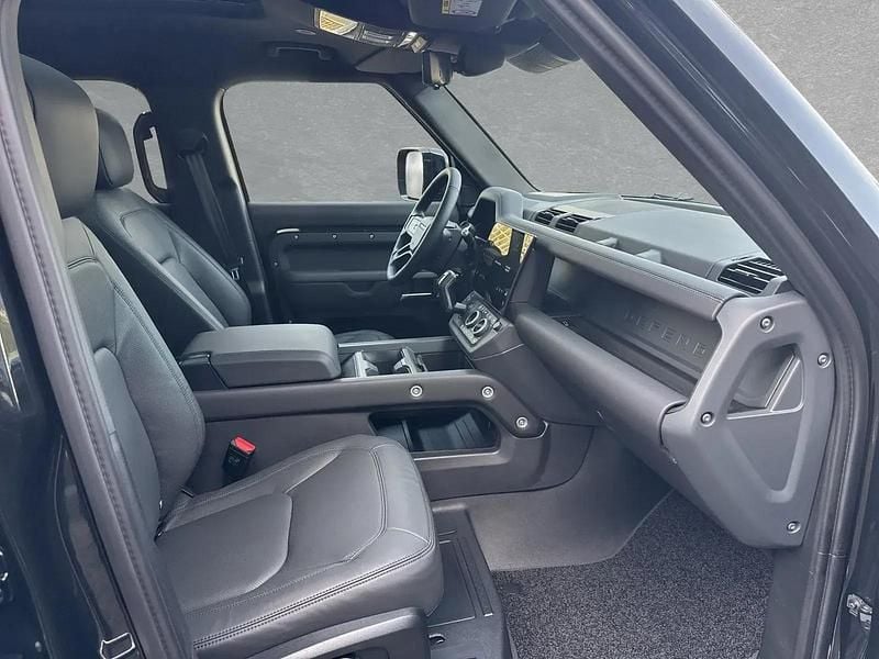 Neu Land Rover Defender HSE Dynamic 349 PS (256 kW) 2026 Andere SUV