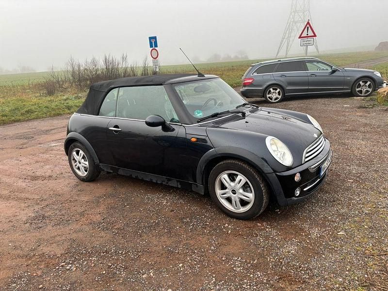 Gebraucht Mini Cooper Cabriolet 116 PS (85 kW) 2008 Schwarz Cabrio