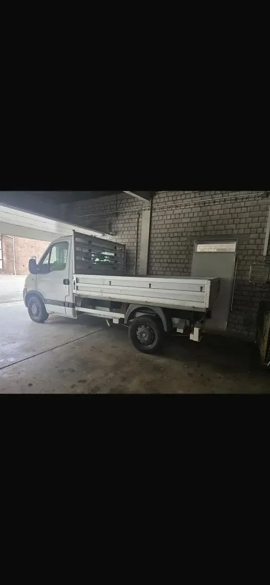 Gebraucht Renault Master 101 PS (74 kW) 2007 Weiß Van / Kleinbus