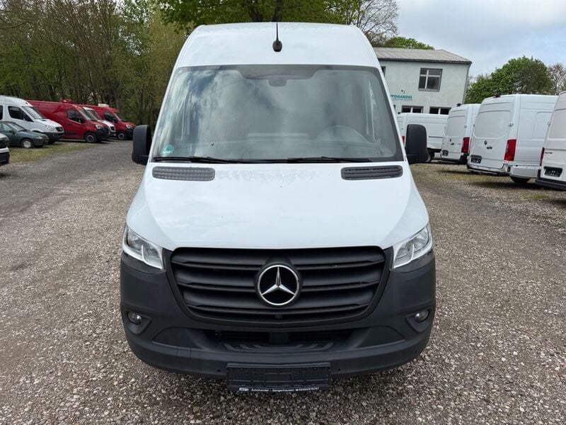 Gebraucht Mercedes Sprinter 170 PS (125 kW) 2023 Arktikweiss Van