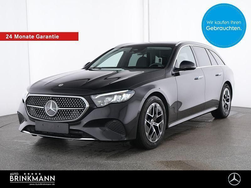 Schwarz Gebraucht 2024 Mercedes E220 Avantgarde Limousine | 46.390 € (Superpreis) - Bild 1/4
