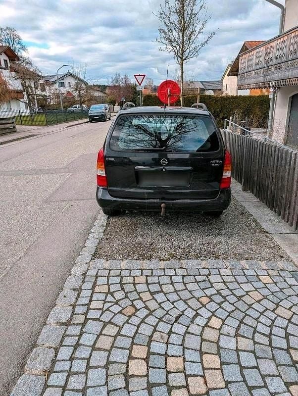 Gebraucht Opel Astra 101 PS (74 kW) 1999 Schwarz Kombi