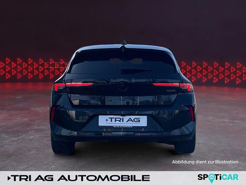 Gebraucht Opel Astra 180 PS (132 kW) 2024 Schwarz Limousine