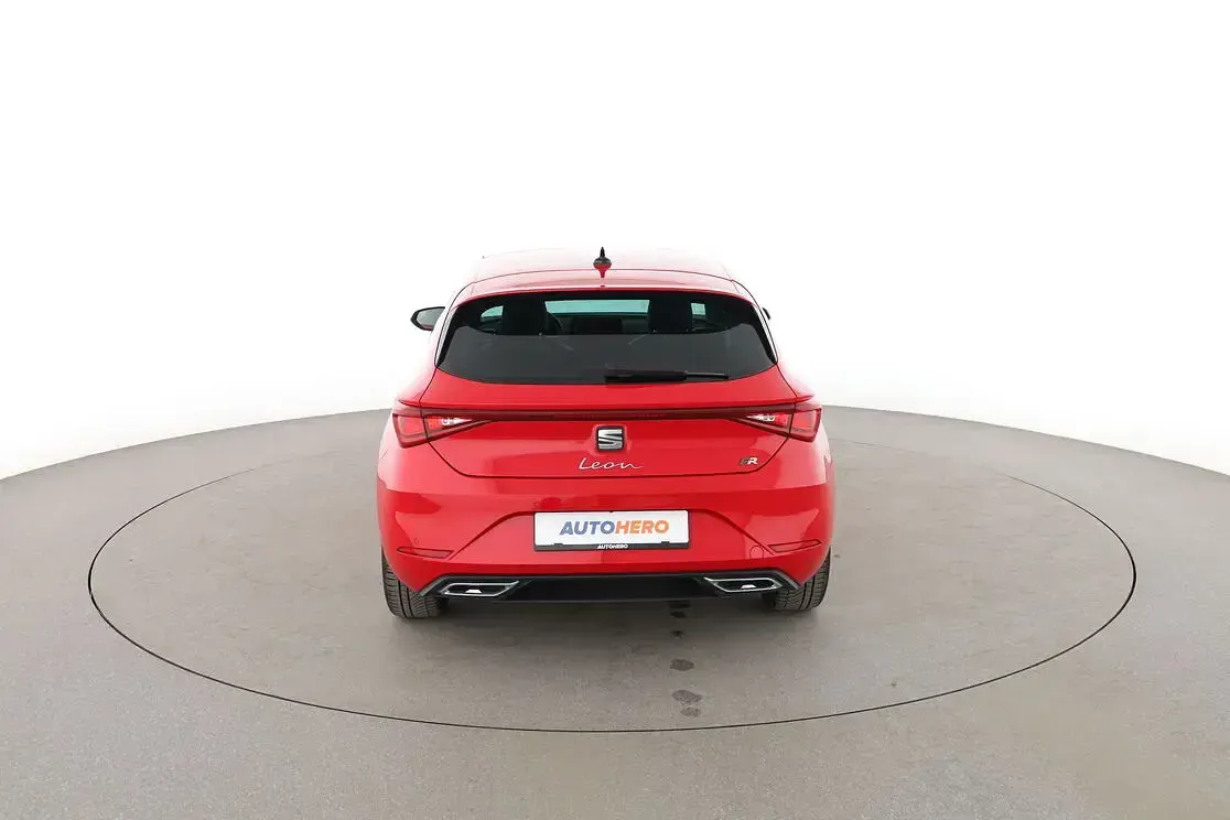 Gebraucht Seat Leon FR 150 PS (110 kW) 2022 Rot Limousine