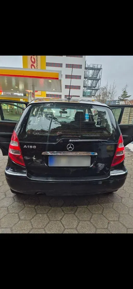Gebraucht Mercedes A150 Classic 95 PS (69 kW) 2004 Schwarz Kleinwagen