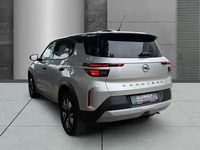 Neu Opel Frontera 110 PS (80 kW) 2026 Silber SUV