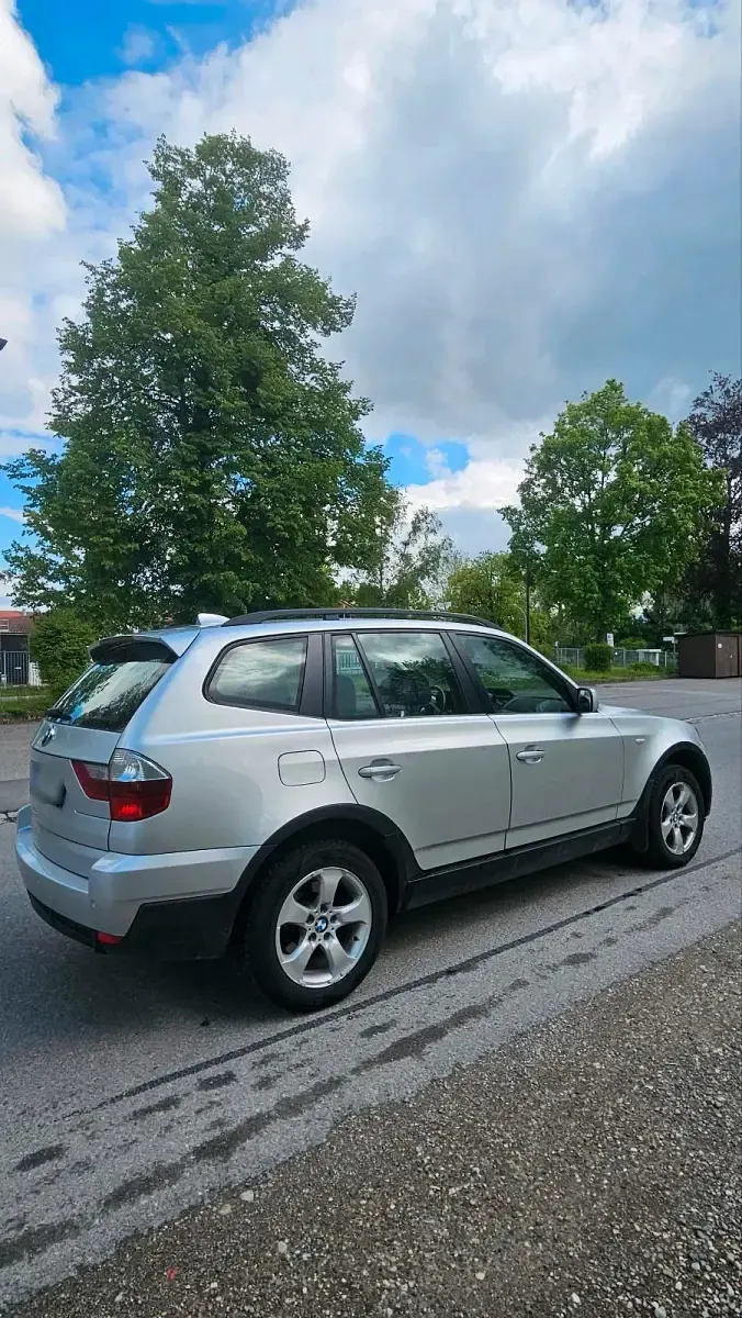 Gebraucht BMW X3 143 PS (105 kW) 2008 Silber SUV