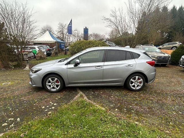 Gebraucht Subaru Impreza Comfort 114 PS (83 kW) 2018 Grau Limousine