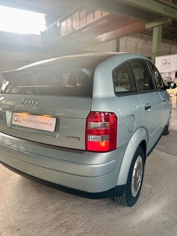 Gebraucht Audi A2 61 PS (44 kW) 2001 Grün Kleinwagen