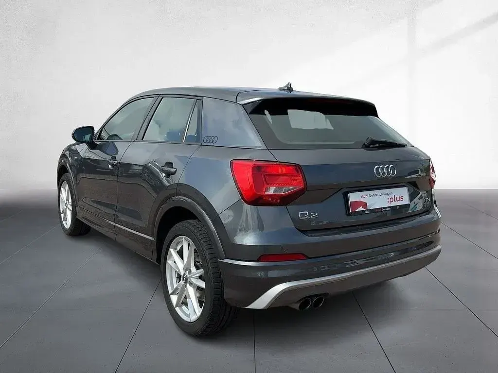 Gebraucht Audi Q2 Sport 190 PS (139 kW) 2018 Daytonagrau perleffekt SUV