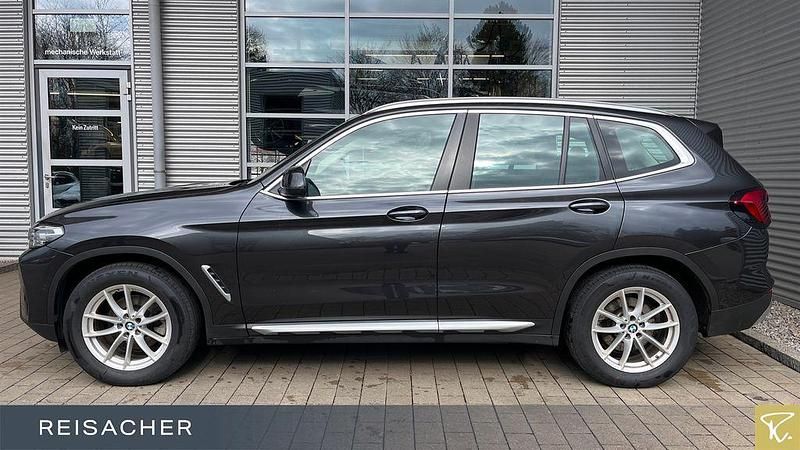 Gebraucht BMW X3 Efficient Dynamics 190 PS (139 kW) 2023 Sophistograu brillanteffekt SUV