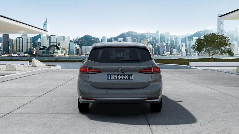 Gebraucht BMW 216 Active Tourer Luxury Line 122 PS (89 kW) 2024 Grau Van / Kleinbus