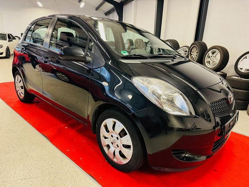 Gebraucht Toyota Yaris Sol 87 PS (63 kW) 2007 Schwarz Limousine