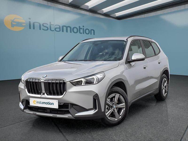 Silber Gebraucht 2024 BMW X1 SUV | 40.749 € (Fairer Preis) - Bild 1/4