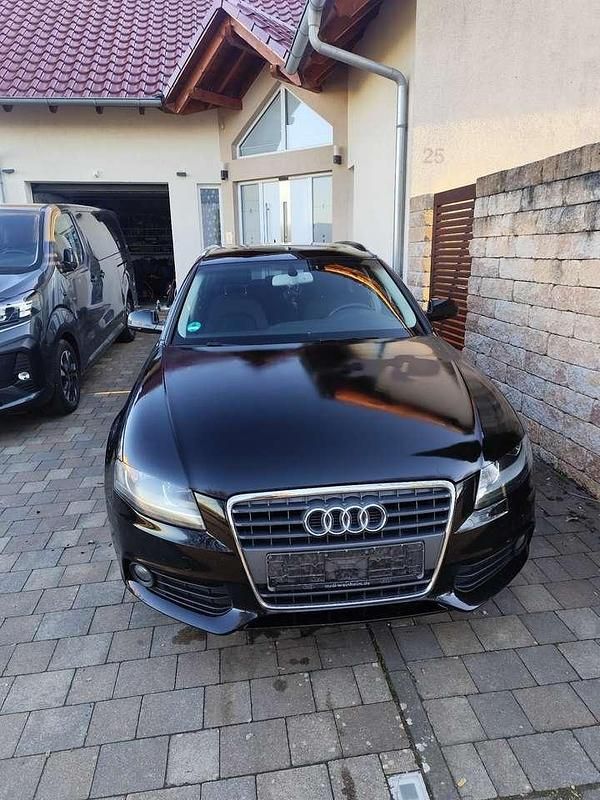 Gebraucht Audi A4 Ambiente 143 PS (105 kW) 2011 Schwarz Kombi