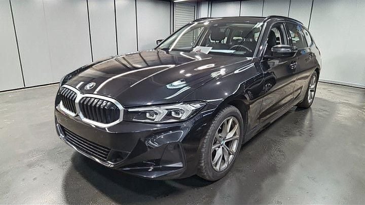 Gebraucht BMW 318 Shadowline 150 PS (110 kW) 2023 Schwarz Kombi