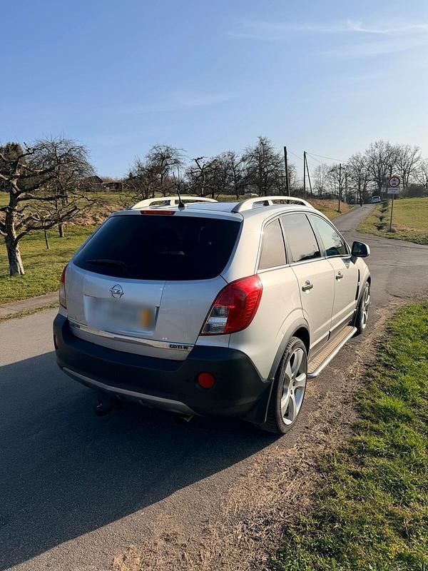 Gebraucht Opel Antara Cosmo 184 PS (135 kW) 2012 Silber SUV
