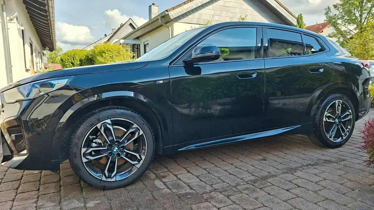 Gebraucht BMW X2 M Sport 170 PS (125 kW) 2024 Schwarz SUV