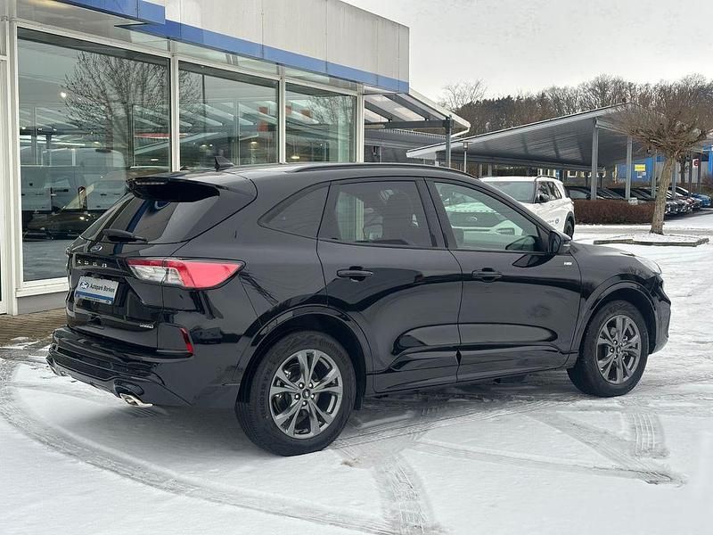 Gebraucht Ford Kuga ST-Line X 224 PS (164 kW) 2024 Schwarz SUV