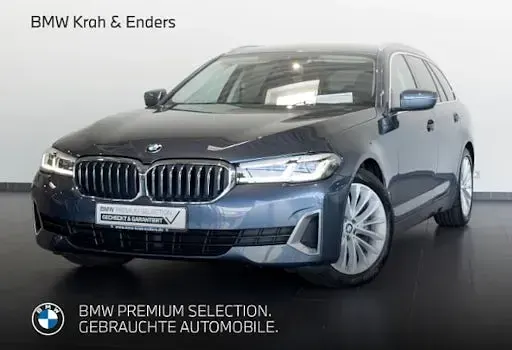 Gebraucht BMW 520 Luxury Line 190 PS (139 kW) 2023 Blau Kombi