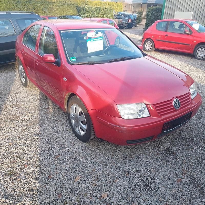 Gebraucht VW Bora 75 PS (55 kW) 2001 Rot Limousine