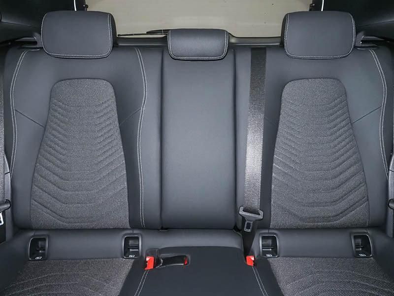 Gebraucht Mercedes GLA200 Progressive 120 PS (88 kW) 2023 Rot SUV