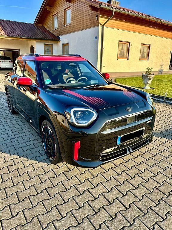 Second-hand Mini Aceman 189 kW (258 CP) 2025 Negru SUV