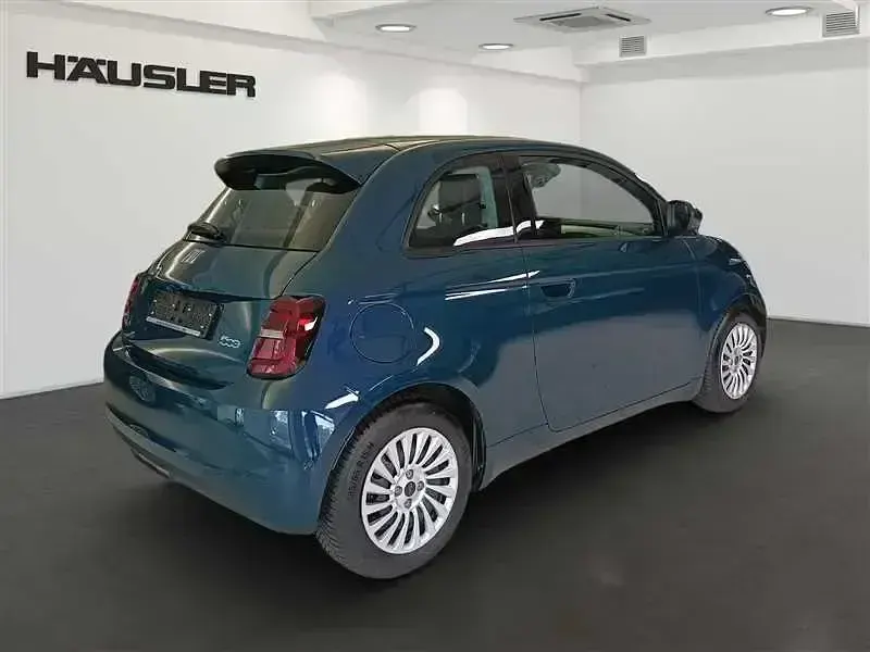 Second-hand Fiat 500e 86 kW (118 CP) 2023 Verde Hatchback