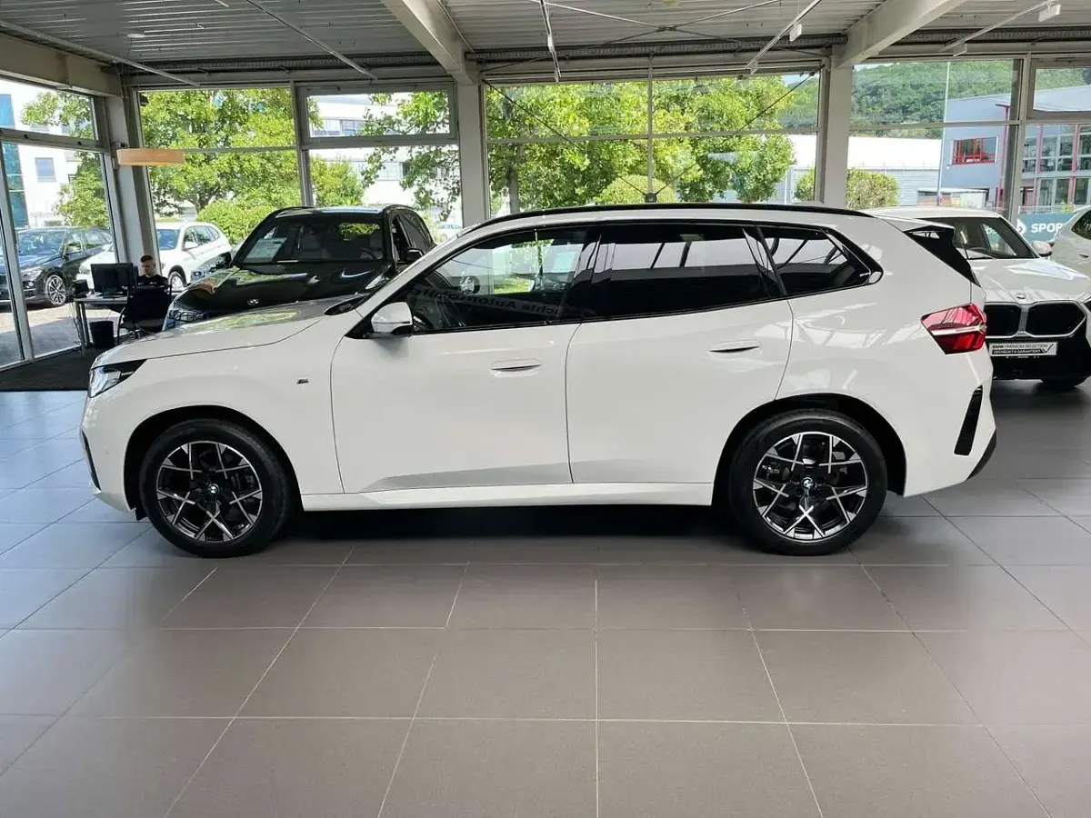 Gebraucht BMW X3 M Sport 197 PS (144 kW) 2025 Weiß SUV
