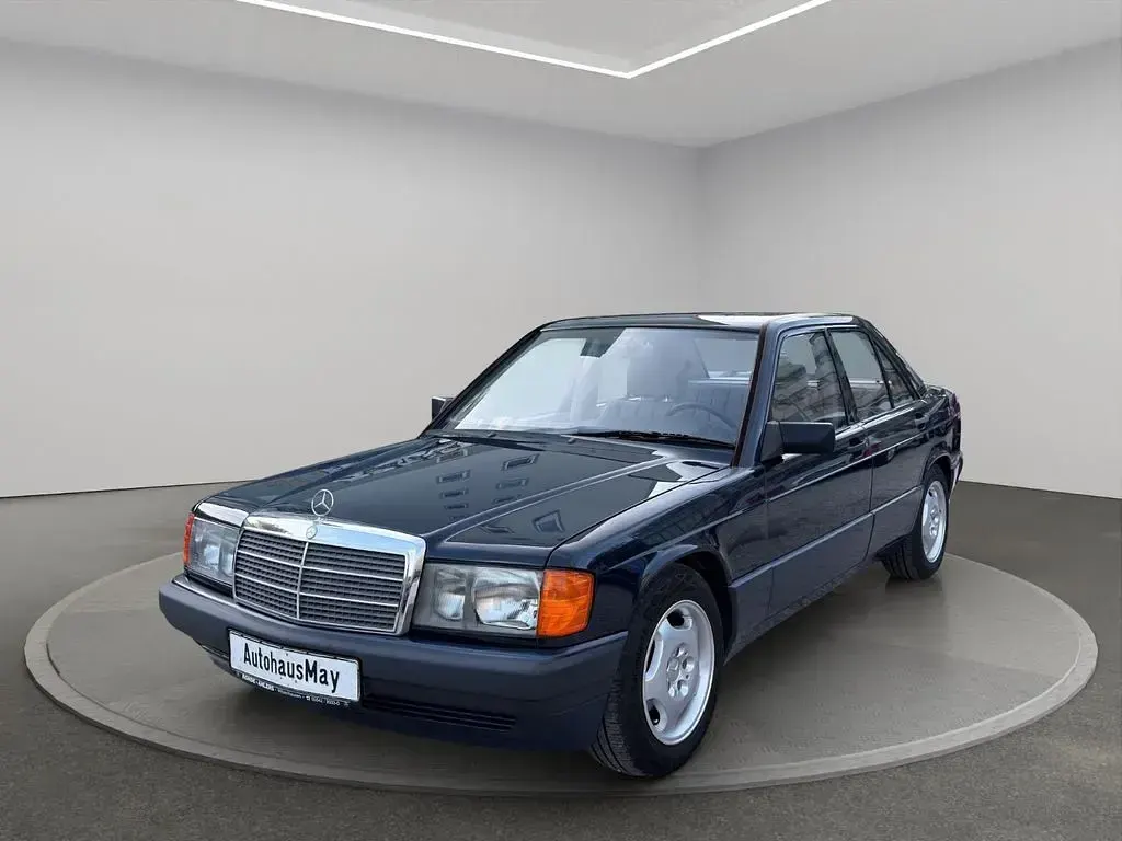 Gebraucht Mercedes 190 160 PS (117 kW) 1988 Schwarz Limousine