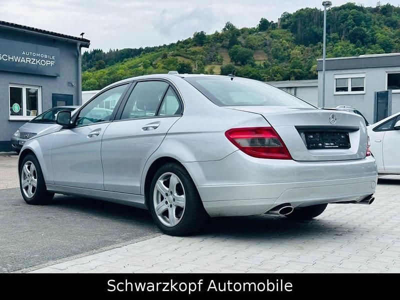 Gebraucht Mercedes C230 204 PS (150 kW) 2007 Silber Limousine