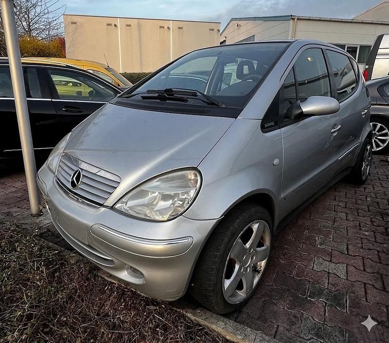 Gebraucht Mercedes A160 102 PS (75 kW) 2001 Silber Kleinwagen