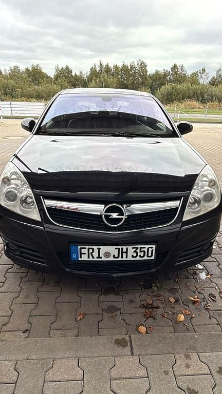 Schwarz Gebraucht 2007 Opel Vectra Limousine | 1.500 € (Guter Preis) - Bild 1/4