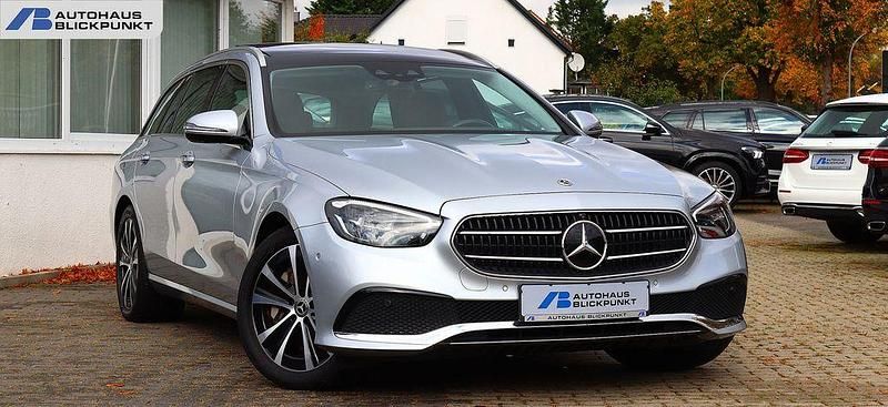 Gebraucht Mercedes E300 320 PS (235 kW) 2022 Silber Limousine