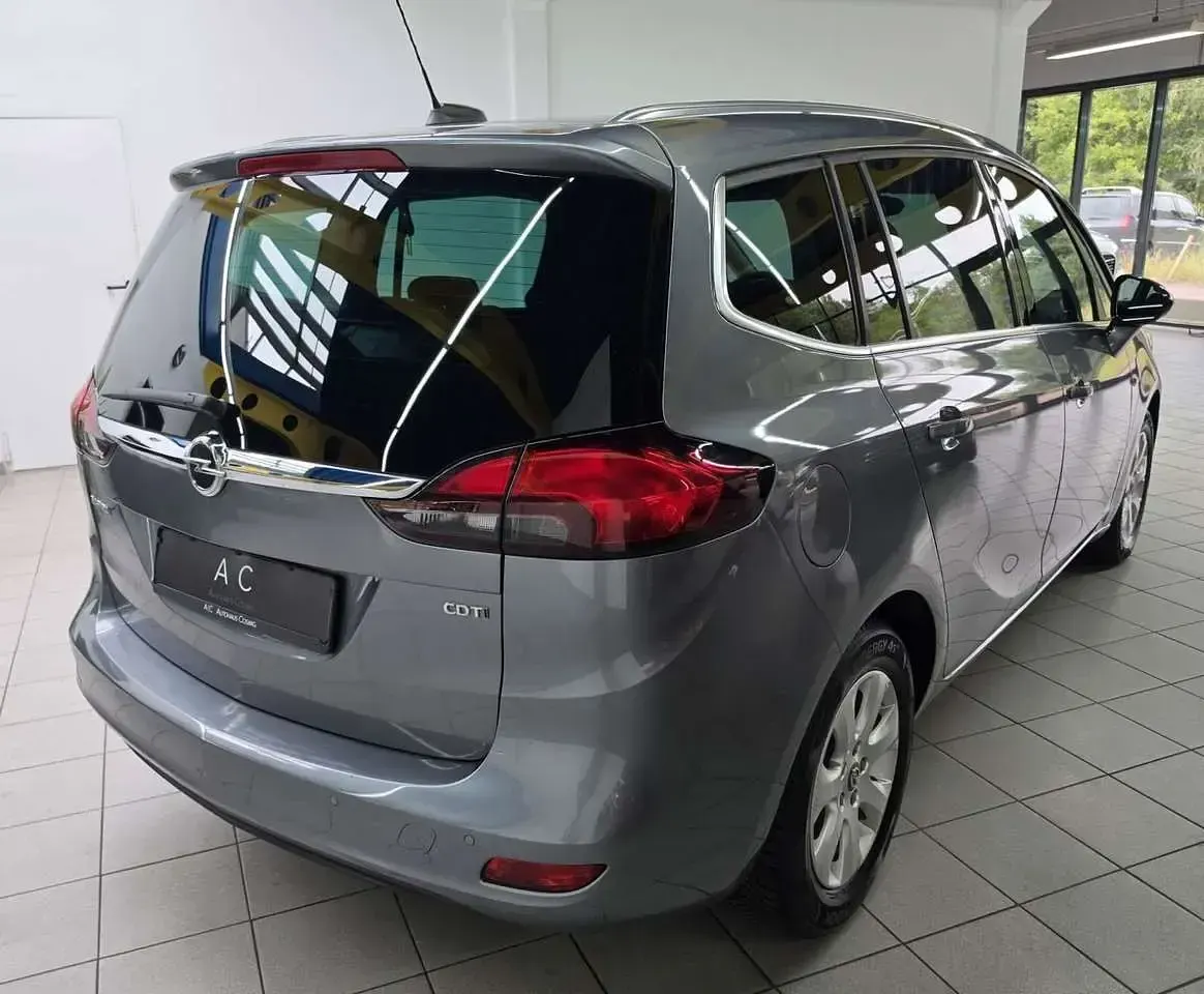 Gebraucht Opel Zafira Tourer 120 PS (88 kW) 2018 Satin steel grey 4 Van / Kleinbus