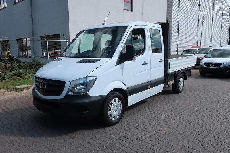 Weiß Gebraucht 2017 Mercedes 316 Van | 14.300 € (Superpreis) - Bild 1/4