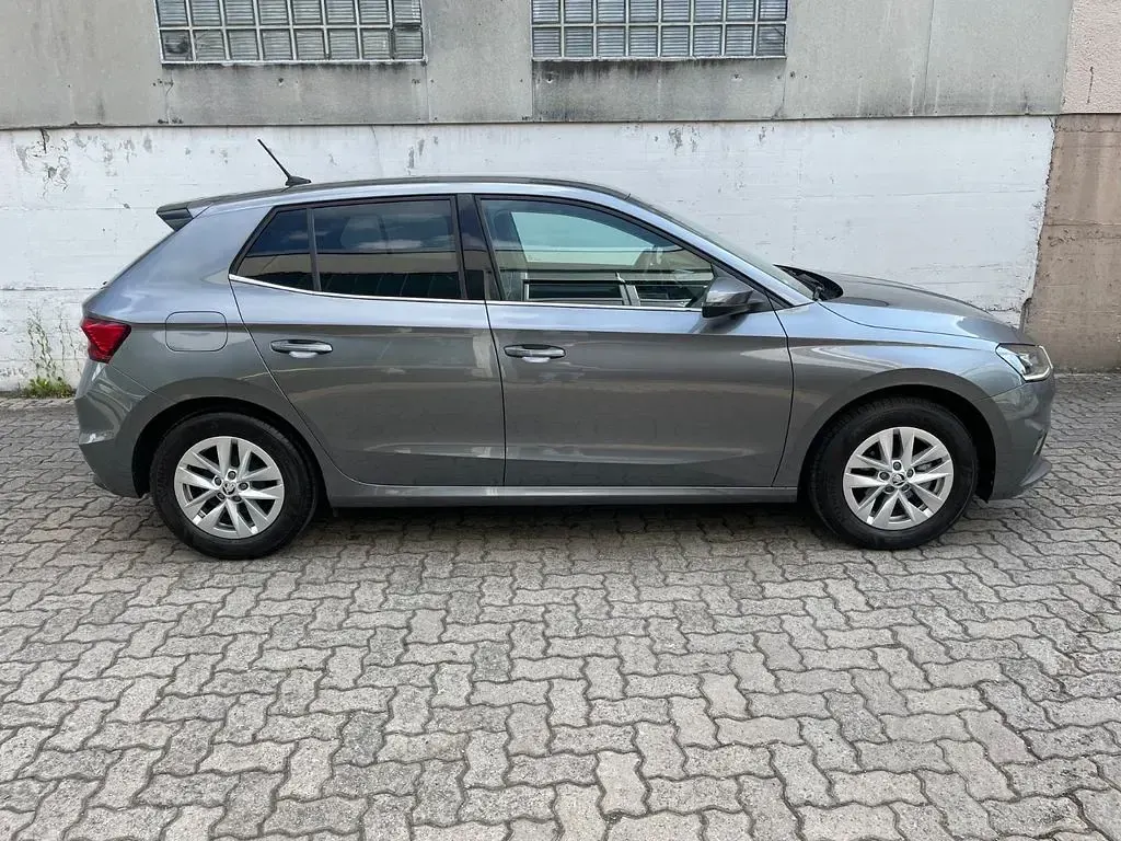 Gebraucht Skoda Fabia Style 95 PS (69 kW) 2024 Grau Kleinwagen