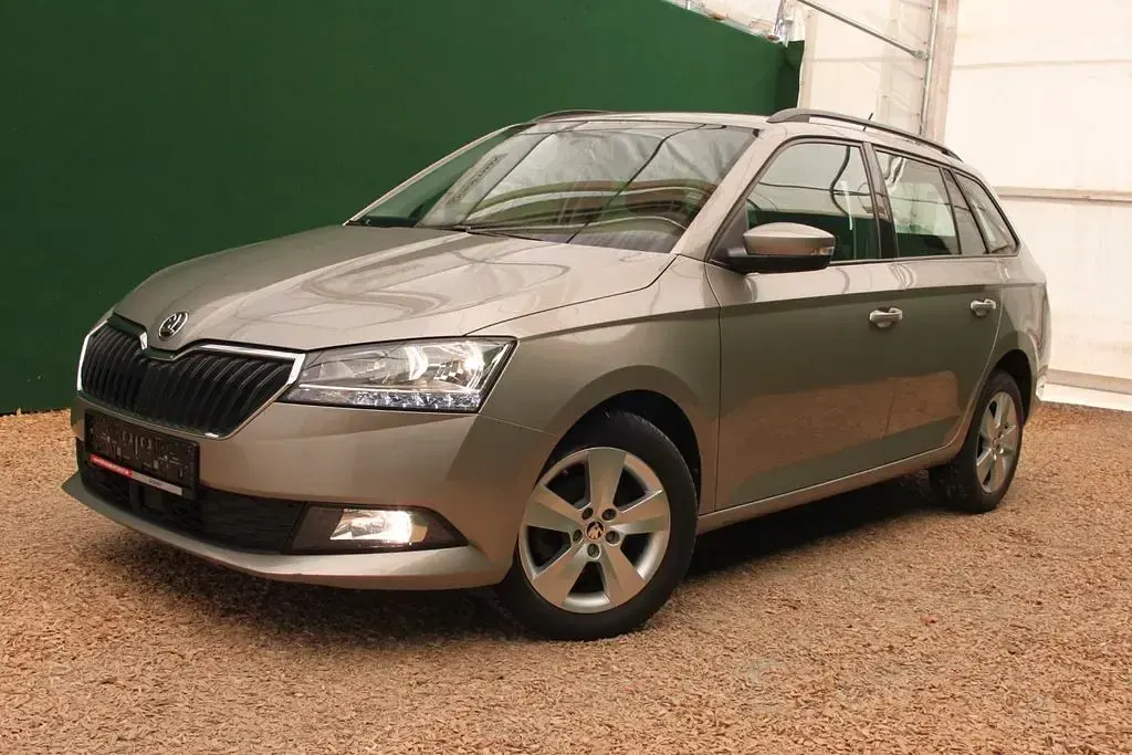 Gebraucht Skoda Fabia 95 PS (69 kW) 2019 Beige Kleinwagen