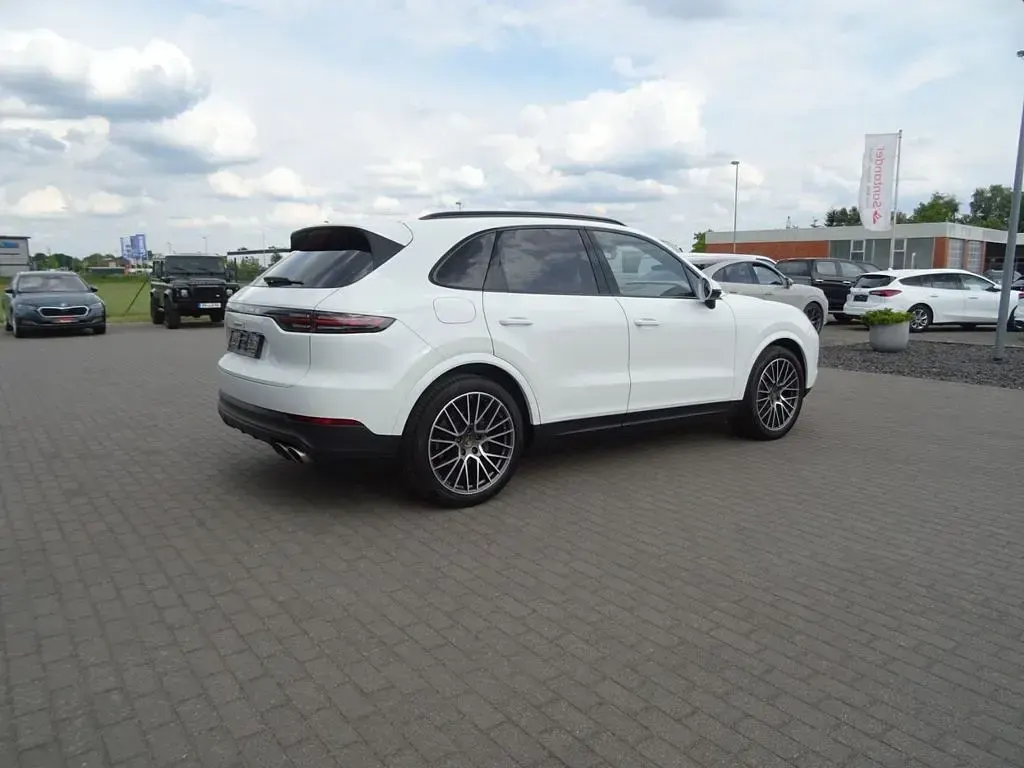 Gebraucht Porsche Cayenne 441 PS (324 kW) 2018 Weiß SUV