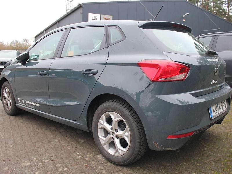 Gebraucht Seat Ibiza Style 80 PS (58 kW) 2025 Fjord blau Kleinwagen