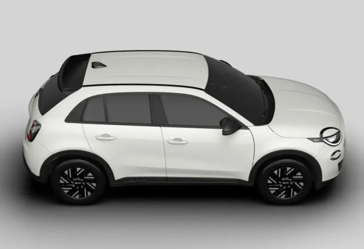 Neu Fiat 600 Red 114 kW (156 PS) 2025 Weiß SUV