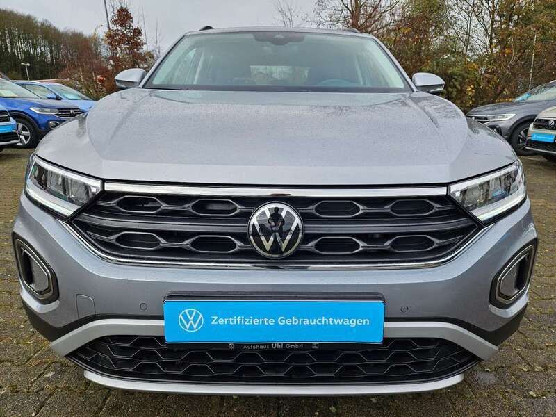 Silber Gebraucht 2023 VW T-Roc Move SUV | 25.989 € (Etwas zu teuer) - Bild 1/4