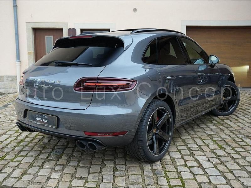 Gebraucht Porsche Macan Turbo 400 PS (294 kW) 2015 Grau SUV